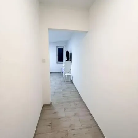Apartment Neu Sanierte Einzimmerwohnung Bad Nauheim